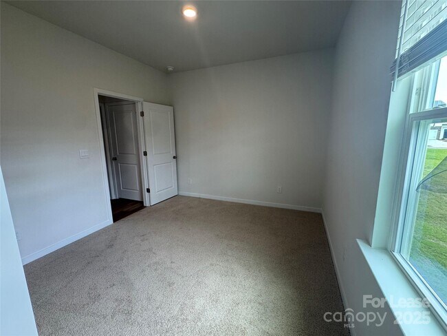 Building Photo - 12232 Lady Bell Dr