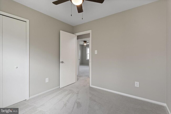 Building Photo - 941 Sherwood Ct