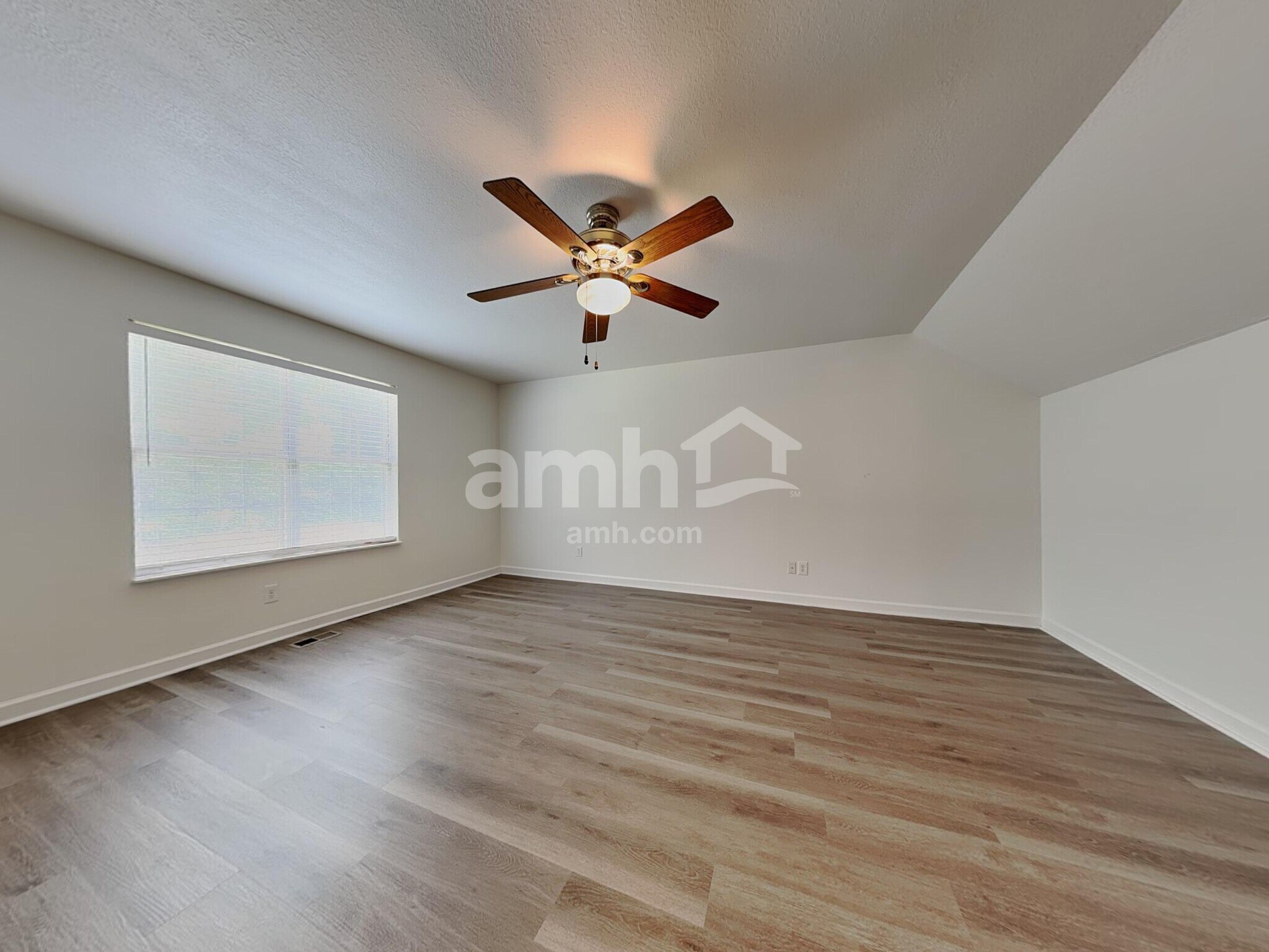 Building Photo - 7036 Sage Ln