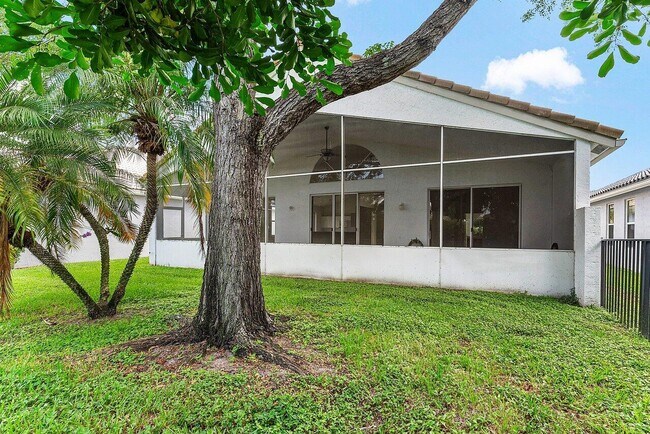 Building Photo - 7728 Edinburough Ln