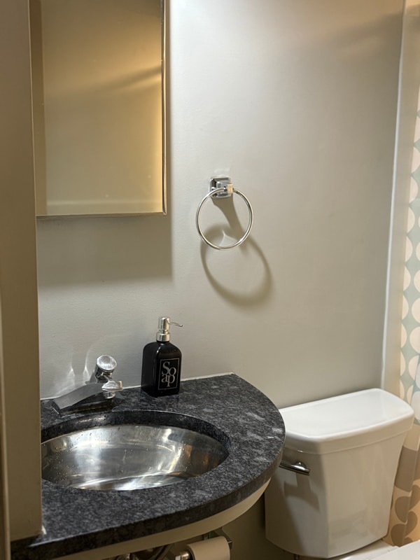 Building Photo - 105 Robert Dr