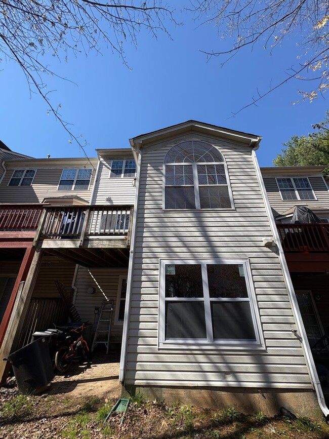 Building Photo - Beautifully Remodeled Randallstown 4bd/3.5ba W/ CAC, W/D, and Updates Galore! Available now