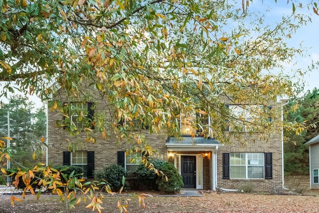 Building Photo - 3900 Georgia Dr