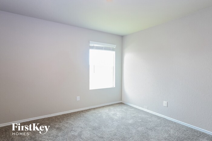 Building Photo - 1915 Morse Way