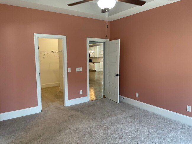 Building Photo - 1386 Arot Ct SW