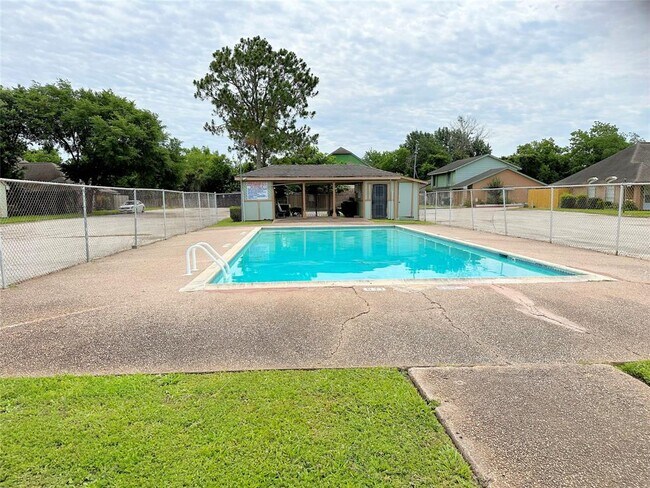 Building Photo - 7901 Cook Rd