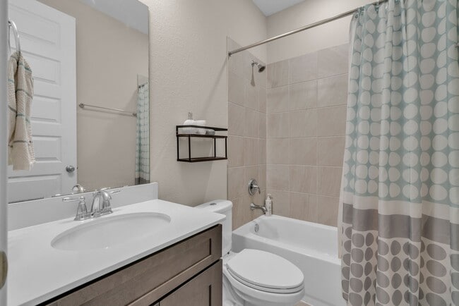 Building Photo - 2030 Woodland Pine Ct