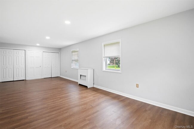 Building Photo - 5 Lincoln St