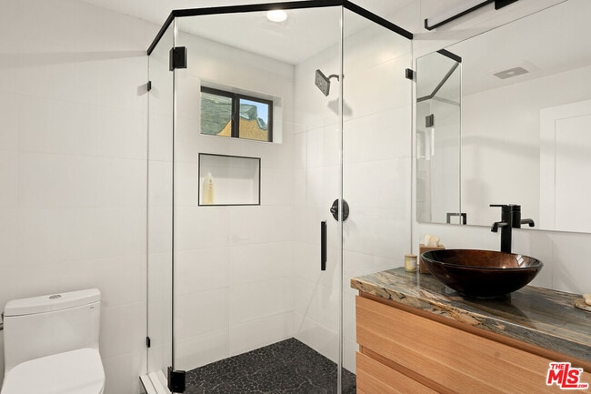 Building Photo - 4118 Higuera St