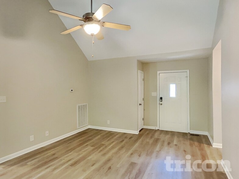 Building Photo - 1379 Scrub Oak Drive