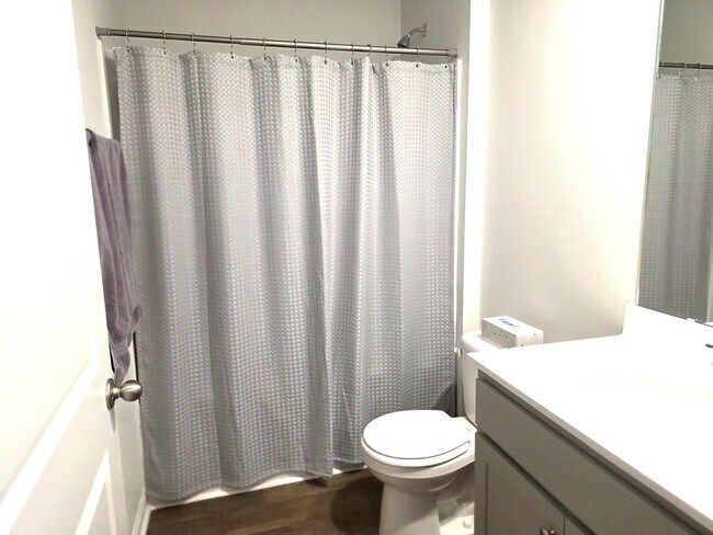 Building Photo - 764 Striped Bass Ct