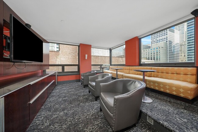 Building Photo - 440 N Wabash Ave