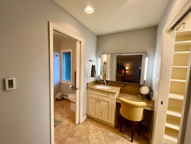 Building Photo - Gorgeous 4 bed 5 bath Luxury rental in Cherry Hills Village!