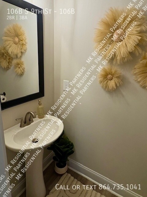 Building Photo - 106B S 9th St-106B