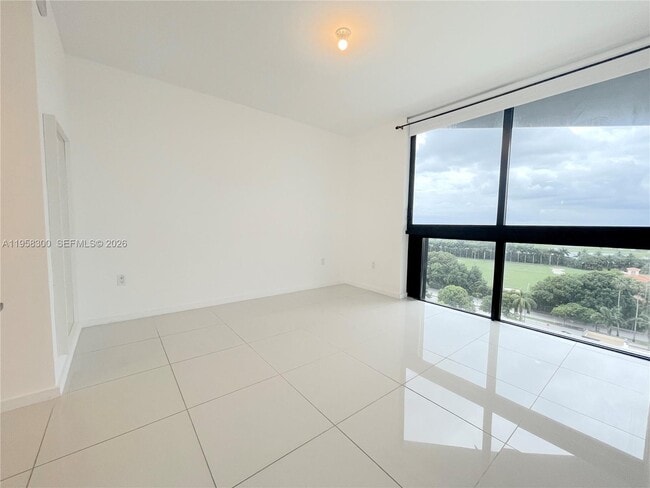 Building Photo - 5252 NW 85th Ave