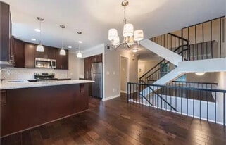 Building Photo - 7311 Cardigan Cir