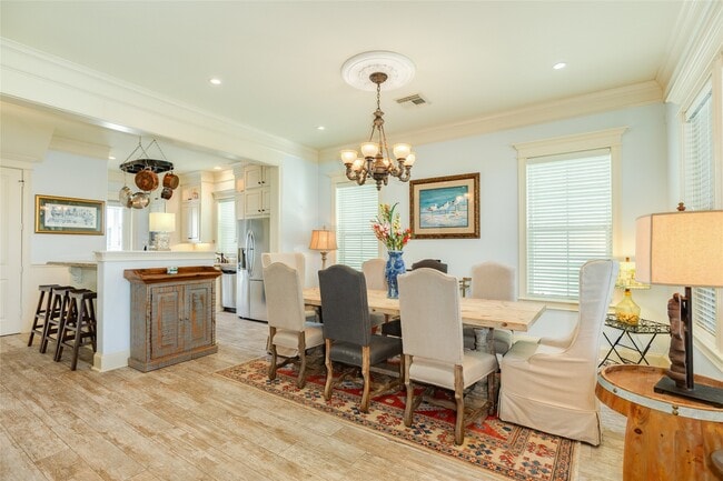 Building Photo - 6 Criolla Ct