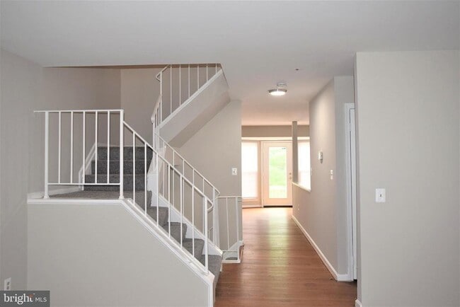 Building Photo - 14251 Oxford Dr
