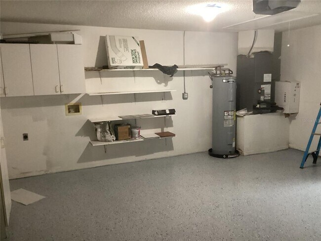 Building Photo - 4334 Creekside Blvd