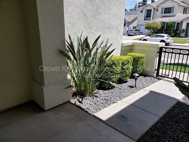Building Photo - 2287 Lighthouse Cir