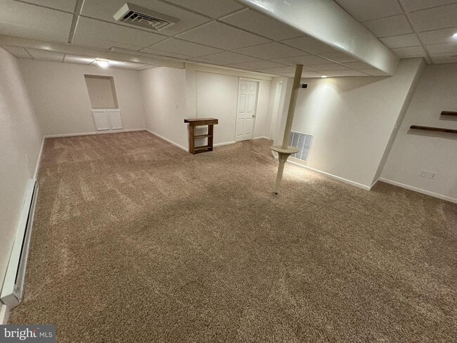 Building Photo - 11 Killdeer Ln