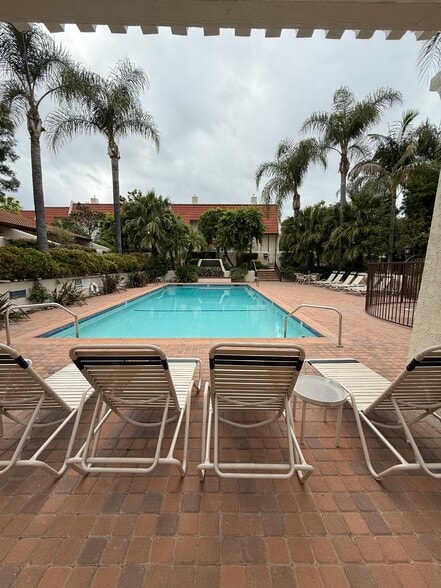 Resort style pool - 22271 Erwin St