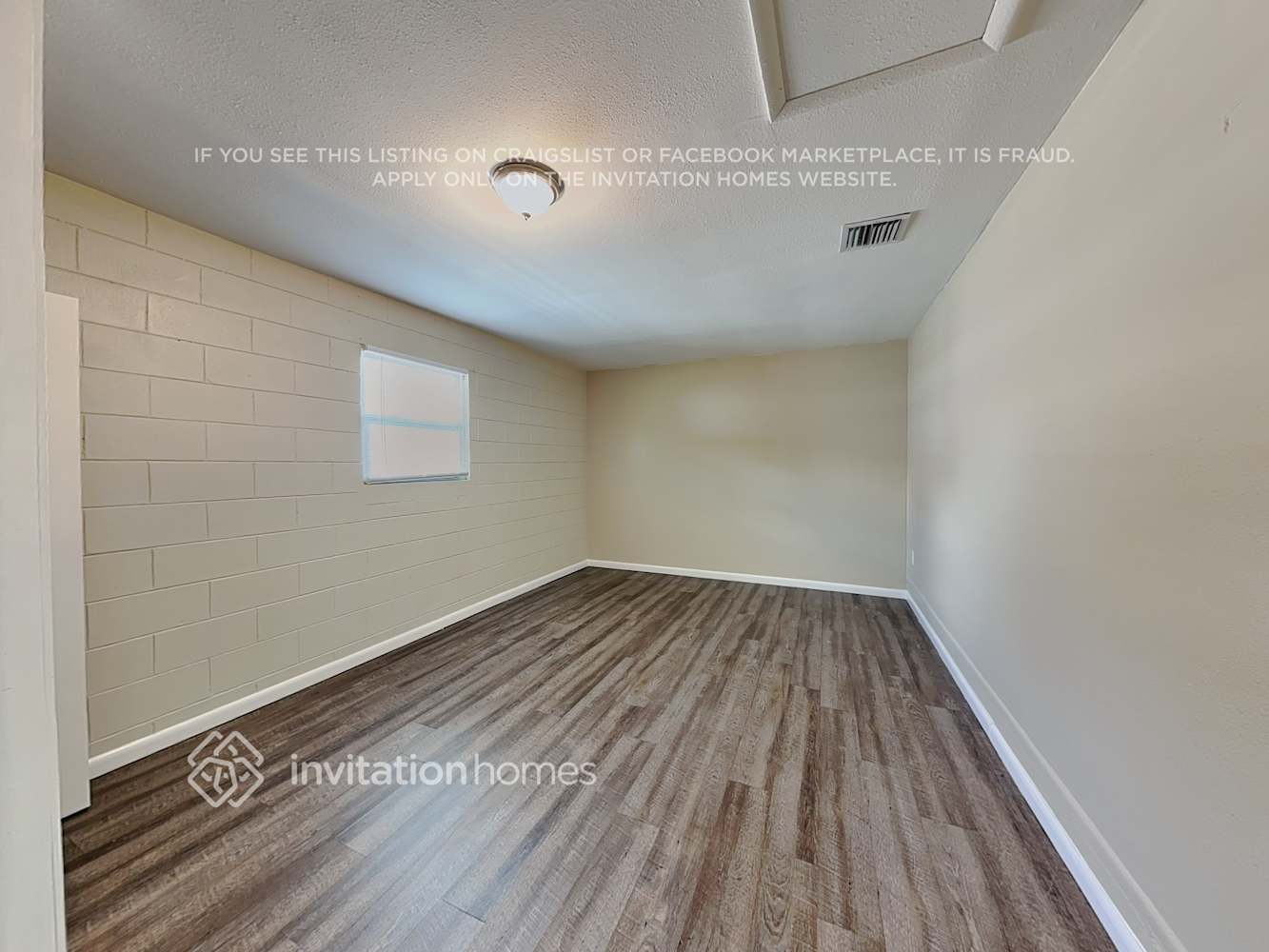 Building Photo - 5695 Deerfield Rd