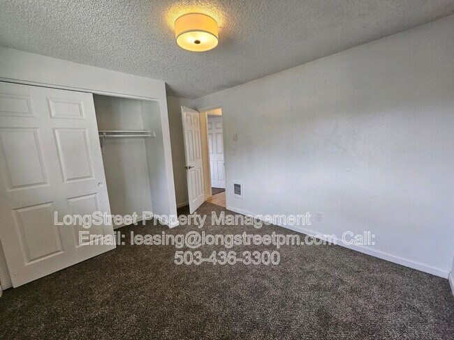 Building Photo - 412 Pearl St