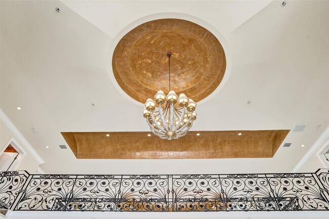 Building Photo - 3061 NE 43rd St