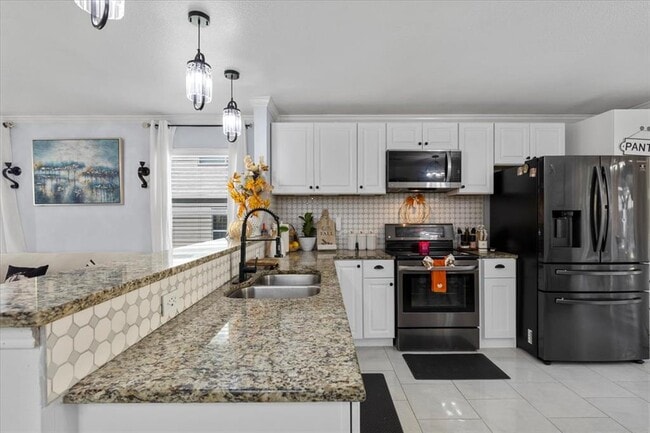 Building Photo - 8824 Southwick Dr