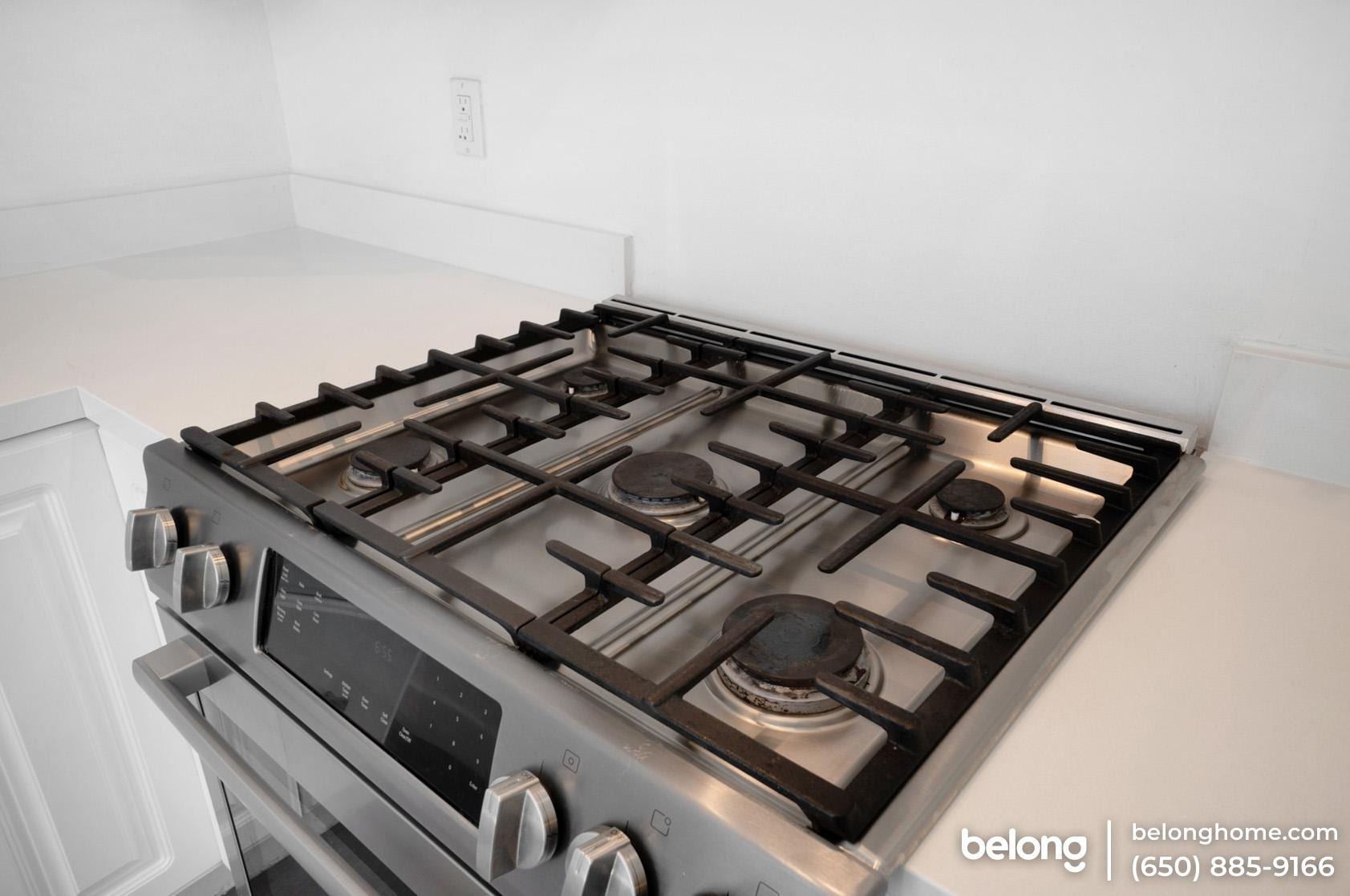 Building Photo - 1287 Sanchez St