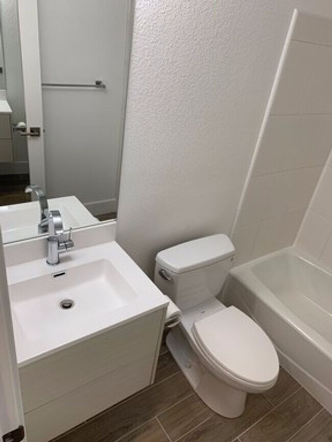 Building Photo - 2 bed/2 bath charming ADU for Rent in Concord