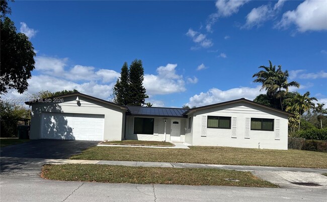 Building Photo - 9801 SW 99th St