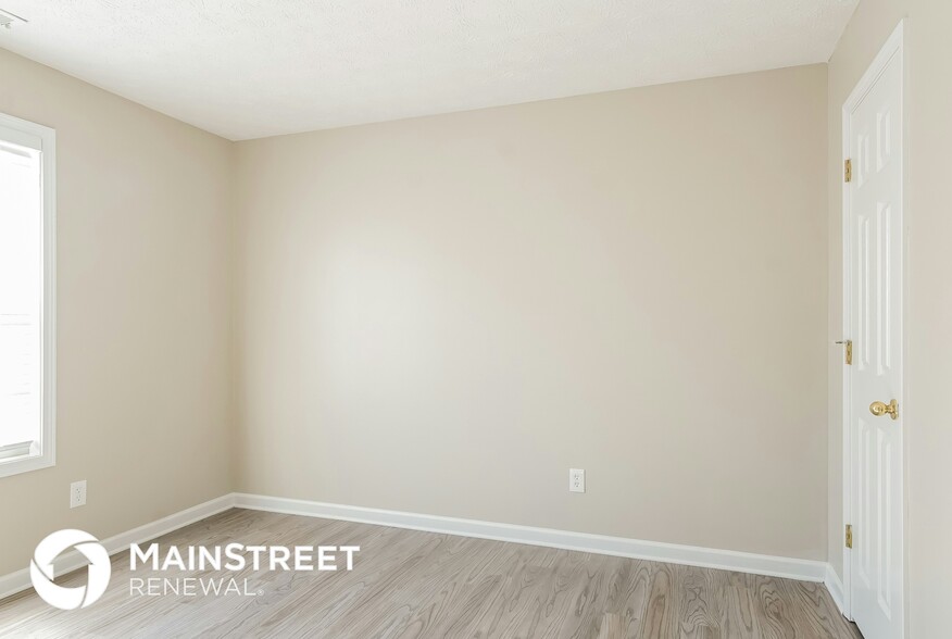 Building Photo - 5252 Miranda Way