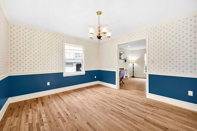 Building Photo - 684 Steinman Ct