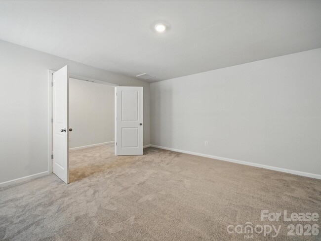 Building Photo - 13300 Hampton Bay Ln