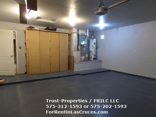 Building Photo - Spacious 4/2 close to WSMR and NASA