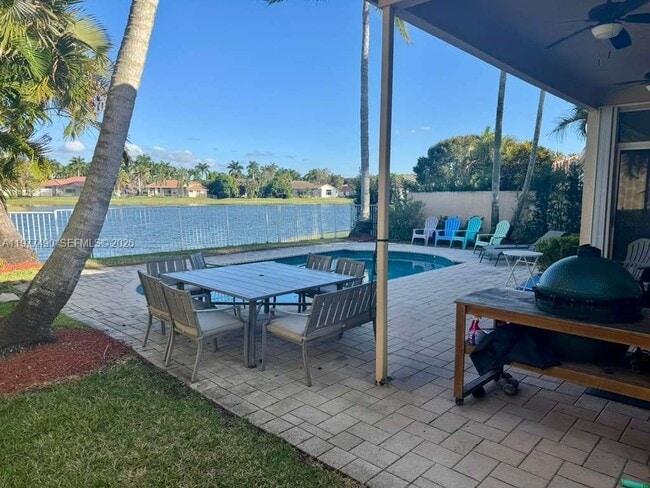 Building Photo - 2486 Bay Isle Dr