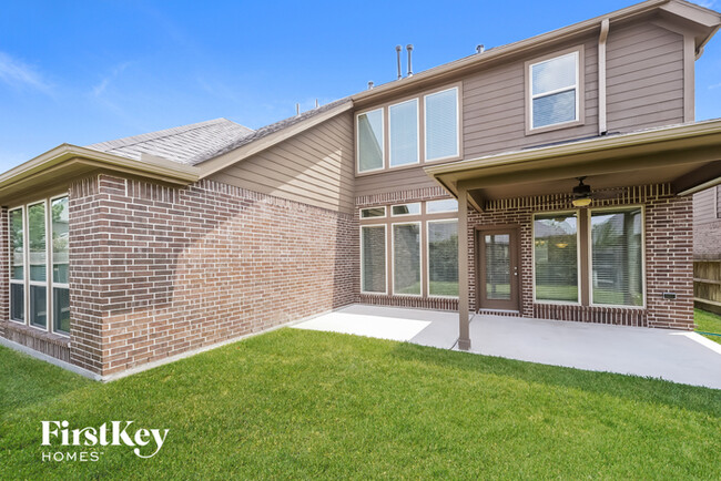 Building Photo - 29006 Oldfield Ct