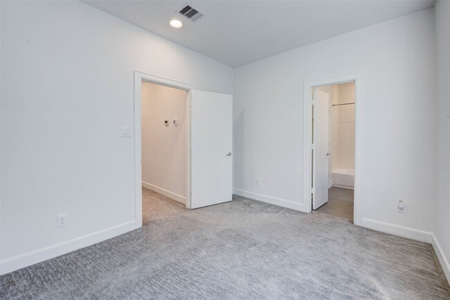 Building Photo - 1743 Eado Point Ln