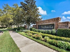 Building Photo - 5032 Pond Ridge Dr