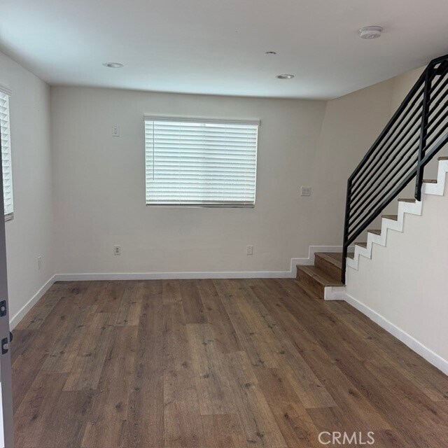 Building Photo - 5867 Towne Ave