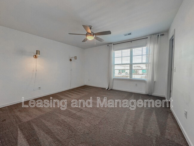 Building Photo - 1149 Sumner Ave