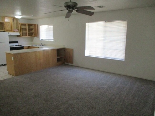 Building Photo - Special Move In Bonus - 2 bed, 2 bath Apar...