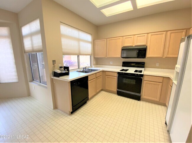 Building Photo - 14155 N Ageratum Way