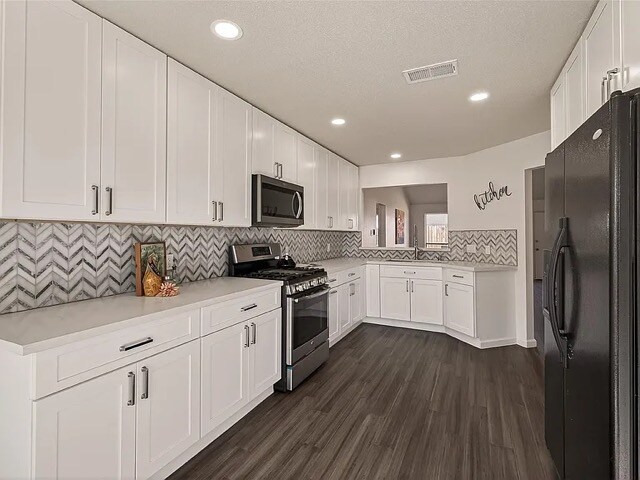 Building Photo - 10918 Gulf Bridge Ct