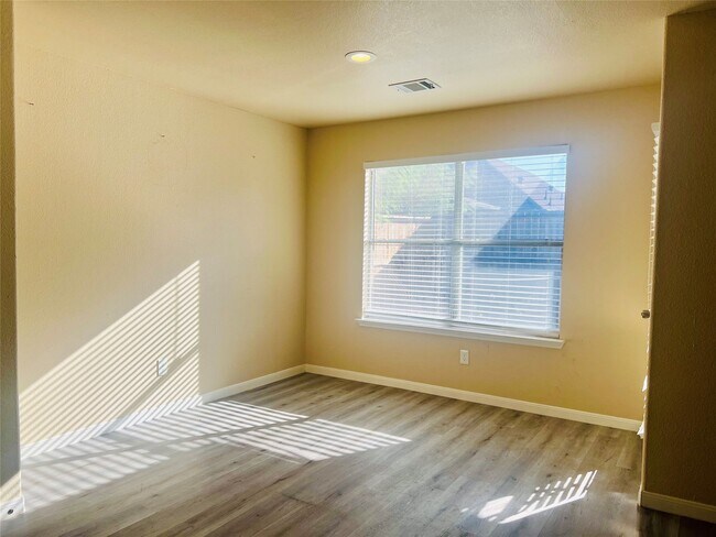 Building Photo - 19422 Remington Wick Ct