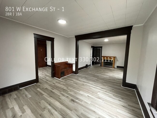 Building Photo - Two bedroom one bathroom 1st level apartme...