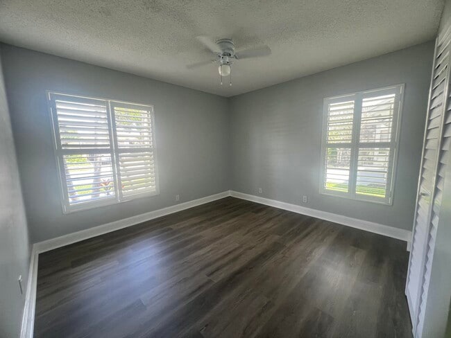 Building Photo - 21023 Rustlewood Ave