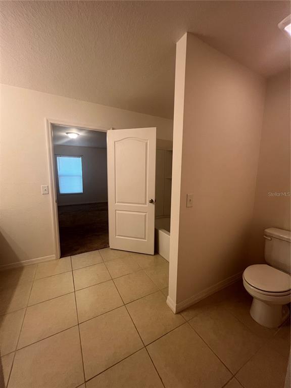 Building Photo - 1444 Swan Lake Cir